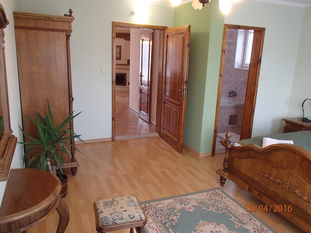 Pension Magnolia Trenčín Exterior foto